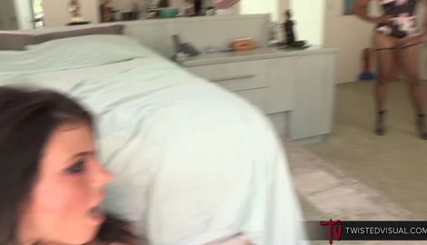 Adriana Chechik, Dana Vespoli, Chad Diamond, Wolf Hudson, Vaniity with Adriana Chechiks Mouth Gets Violated By 4 Cocks of Twisted Visual studio