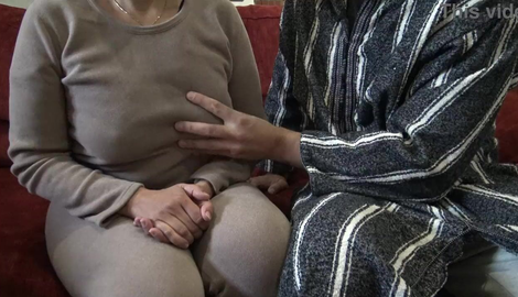 A Turkish muslim girl is disturbed when her 67 year old stepfather touching her hairy pussy with viral star Stepmommysusan 2026/FullHD
