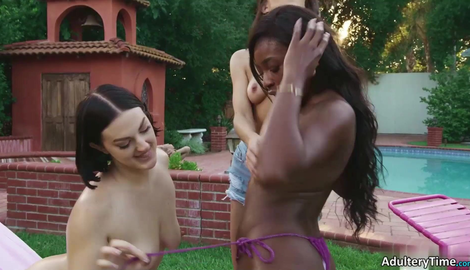 Hot Outdoors Interracial Lesbian 3Way Lucy Lotus, Nicole Kitt & Natalie Brooks 2026/FullHD