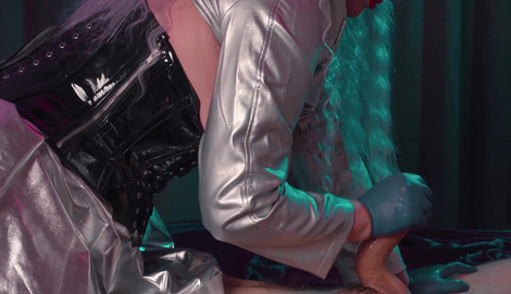 A kinky doctor milks a patient's huge cock using tight-fitting medical gloves, CFNM FemDom Handjob with seductive models WatchMyCurves, Romeo Strandger 2026/FullHD
