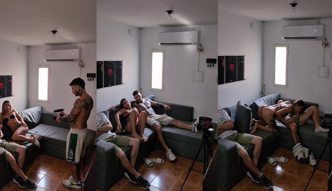 Fucking my best friend's girlfriend on the couch next to him with seductive models Villaandersonx, Primiciax 2026/FullHD