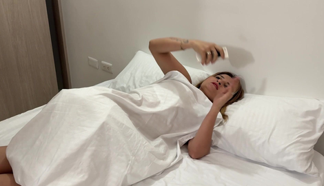 I take advantage of the fact that my big-assed stepmother is showering to watch her and have a good time masturbating. with popular stars KathyJay, Kenay Timmy 2026/FullHD