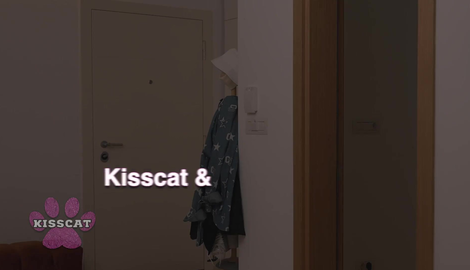 Fuck My Step Mom First! Step Daughter Sends Boyfriend to Step Mother Then Joins for Threesome - MrCat & Foxy Dreams 2026/FullHD