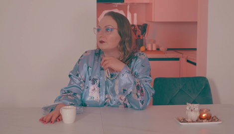 Cum On Her Glasses - Sad Latina Stepmom Gets Her World Brightened by Stepson’s Load with incredible models WatchMyCurves, Romeo Strandger 2026/FullHD