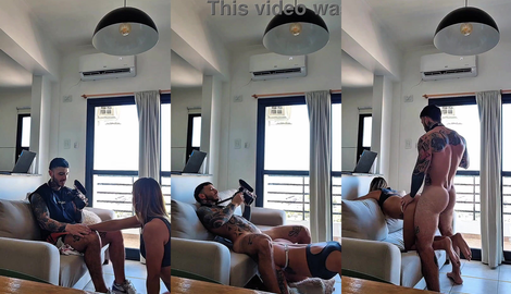 My sexy stepsister is cleaning the house and tempting me on the sofa with beautiful Villaandersonx 2026/FullHD