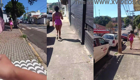 Vivian Fernandes strolling down the street. 2026/FullHD