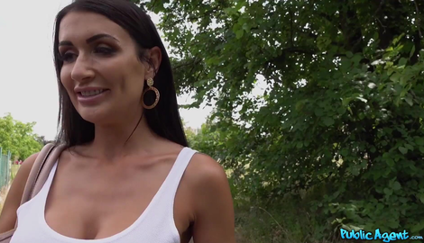 Public Agent - Hot slutty British Brunette Mom fucks a big cock outside with internet sensations Erik Everhard, Princess Jasmine 2026/FullHD