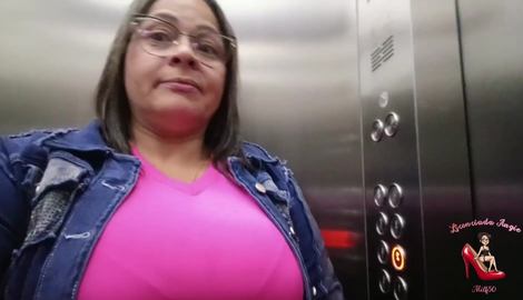 Hot MILF gives you a massage with a happy ending for a very good price must watch with Licenciada AngieMilf50, El Makinon 2026/FullHD