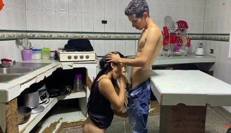 Horny woman, seeing that her stepson is alone, gives him a good blowjob with lovely models Emilis Perez, Jeison Rojas 2026/HD