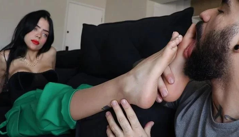 MYRELLE - vol 01 - (mp4) worship video with Jhonn Womens Feet