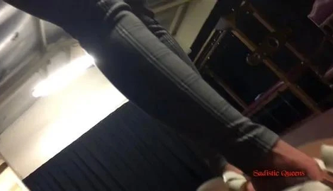 Squishysax - Miss Anna Elite - Flattened Under My Flip Flops with Sadistic Queens