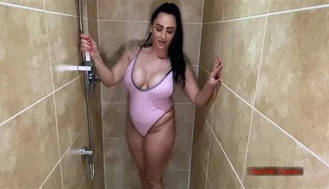 Squishysax - Mistress Chloe - Stomped In The Shower with Sadistic Queens