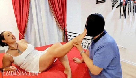Worshiping My sweaty Sanctum with Ezada Sinn