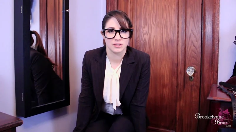 Worship Amanda – POV Virgin Humiliation