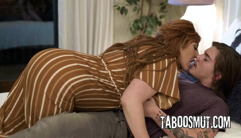 Lauren Phillips in Stepmom's Secret Drawer 2026/HD