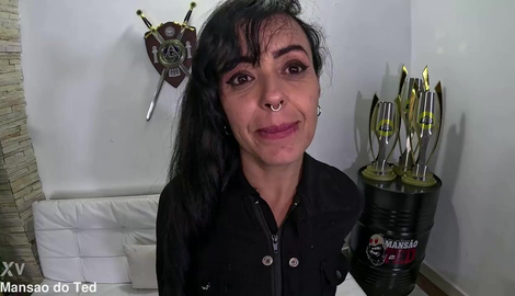 Putting the iron in the mature married woman and cumming inside - Mannu Leal 2026/FullHD