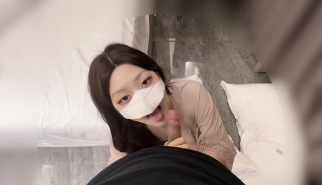 The busty young woman invited her lover to her home for sex while her husband was away on a business trip, cheating on her husband and making him a cuckold! with charming models Yangmf, Chen12138 2026/FullHD