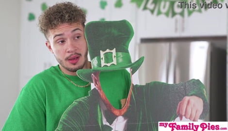 "Fuck Me Harder Stepbro Don't Ruin My St Patricks Day" - Braylin Bailey Kitchen Creampie 2026/FullHD