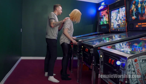 Female Worship – You're A Licking Fiend with Jessica