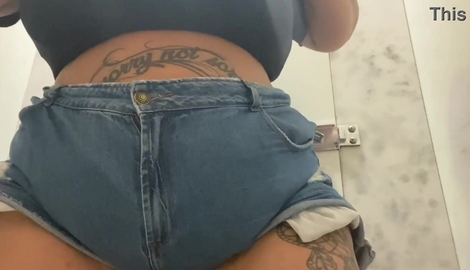 Naughty BBW in the store's fitting room - Mary Jhuana 2026/FullHD