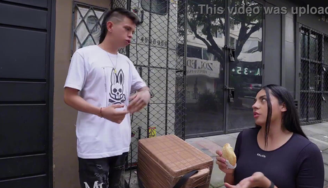 A HOT BET GOES WRONG AND THE EMPANADA VENDOR ENDS UP FUCKING A BIG-BREASTED MILF - ANDRES PAUL starring gorgeous models MelanyLatina, Empanadas Salesboy 2026/FullHD