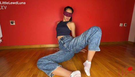 First Jeans Wetting Tease by Cute Asian Girl - Luna wets the floor & crawls all over it – Naughty Amateur Pee Tease with a Soaked Tight Ass - Buy my video & make me do more Hot Pee Play! with lovely LittleLewdLuna 2026/FullHD