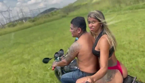 My boyfriend fucked me on the soccer field and made me stay on the motorcycle in just my panties. and gorgeous models Sol Di Luna, Edy Guerreiro 2026/FullHD