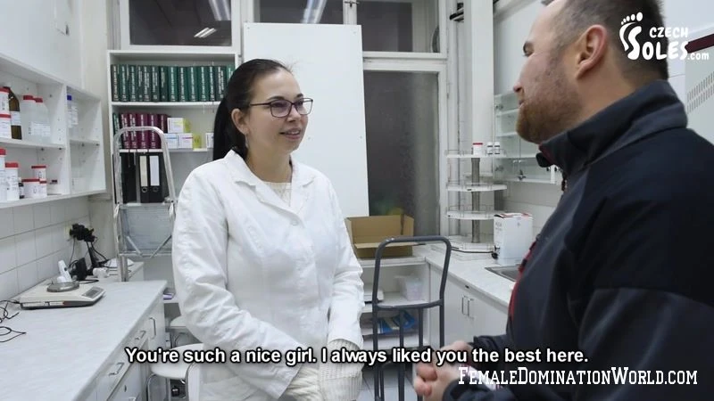 Czech Soles – Dita, Jack – Stalker worships big bare feet of one cute pharmacist - 2023/HD