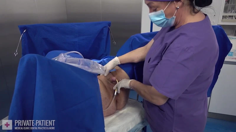 DrIra with Regular Customer 05 of Private Patient studio - 2023/HD