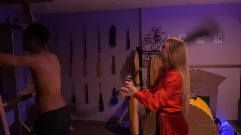 Miss Suzanna Maxwell – Doing What I Love, Playing With My Boy To Music - 2023/HD