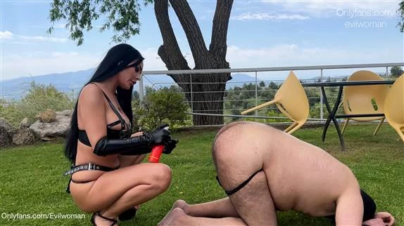 Fucking fat bitch outdoor with Evil Woman - 2024/HD