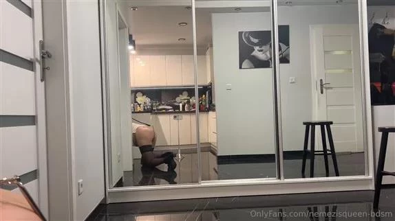 Walking With My Bitch On A Leash - 2025/FullHD