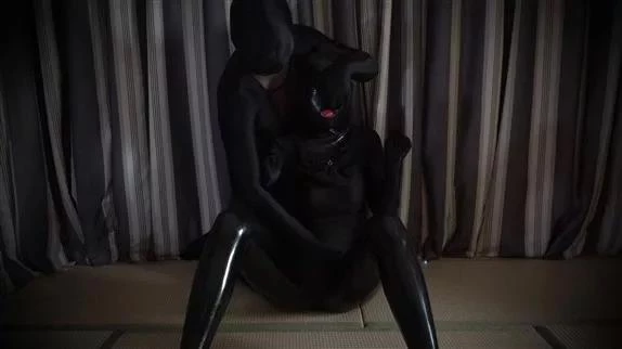 Latex Zentai breath control and footjob - 2025/UltraHD/4K