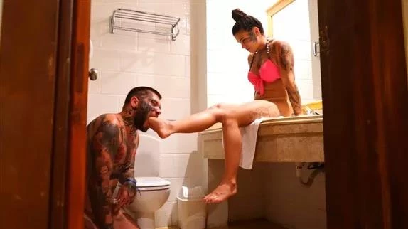 Princess Of Egypt Foot Gagging with Mira Cuckold - 2025/FullHD