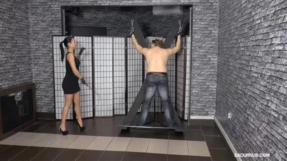 Jenna Whipping My Back 2 with Sadurnus - 2025/FullHD