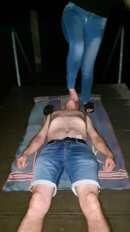 Footfetish 2 with Domina Schweiz (German) - 2025/SD