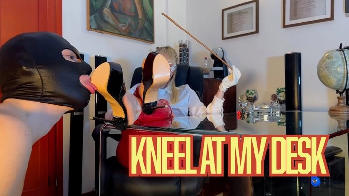 Kneel At My Desk with Gea Domina - 2025/FullHD