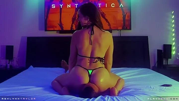 Gliding Grace with PlayObey - 2025/FullHD