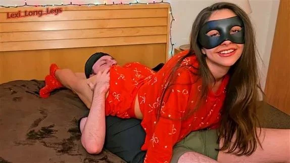 I Make You Silent Night X1 KO with Lexi Long Legs - 2025/FullHD