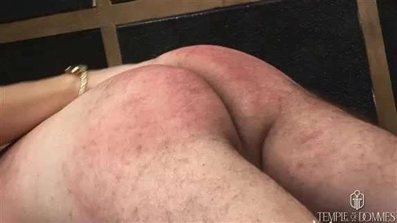 Red Ass Slave with ALEXANDRA BALANCE - 2025/FullHD