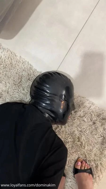 Face Kicking And My Holy Spit with Domina Kim - 2025/SD