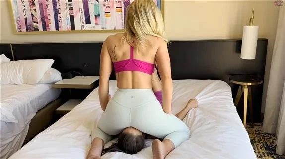 Taylor And Katie - Level 3 with All Star –s - 2025/UltraHD/4K