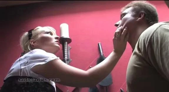 Lady Lilith - Wrong Answer with Sado-Ladies - 2025/SD