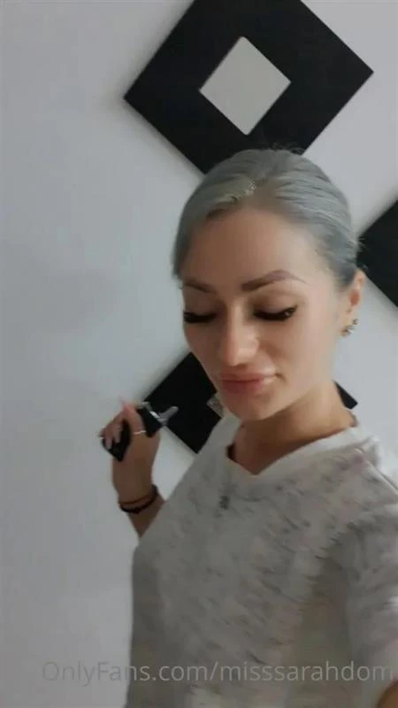 The Proper Goodbye Is A Hand Kiss Then The Foot with Mistress Sarah Dom - 2025/SD