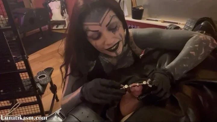 Urethral Stretching with Mistress Lunatika - 2025/HD