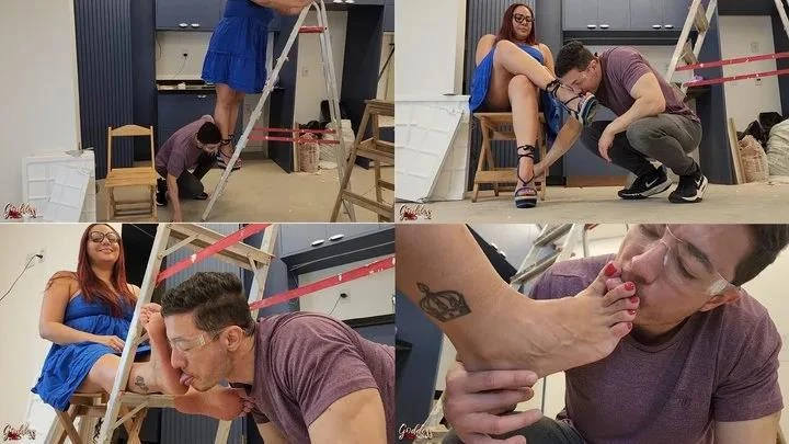 Electricist Foot Pervert Tricks Kiffa Worshipping Her Feet To Finish The Job Foot Fetish Foot Worship Soles Soles Licking with Kiffa Feet - 2025/FullHD