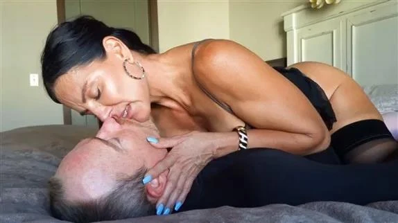 GODDESS ZEPHY - EXTREME degradation!! (The raw footage femsex)! - CUSTOM CLIP with World Goddess - 2026/FullHD