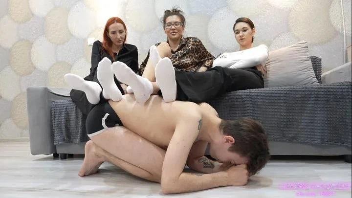Allison Victoria And Sheila Pathetic Bitch Boy Worships Three Pairs Of Feet Hd with Licking Girls Feet - 2026/FullHD