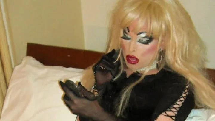 BIMBO Transformation and BimboficationSlut with Tia Tizzianni - 2026/FullHD